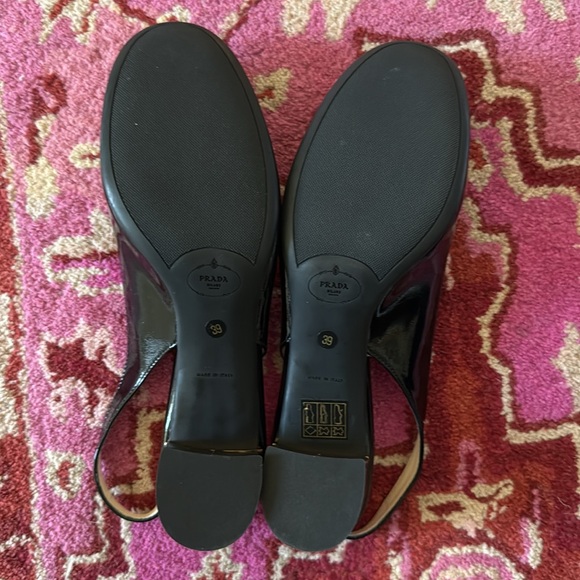 Prada - Picture 4 of 8